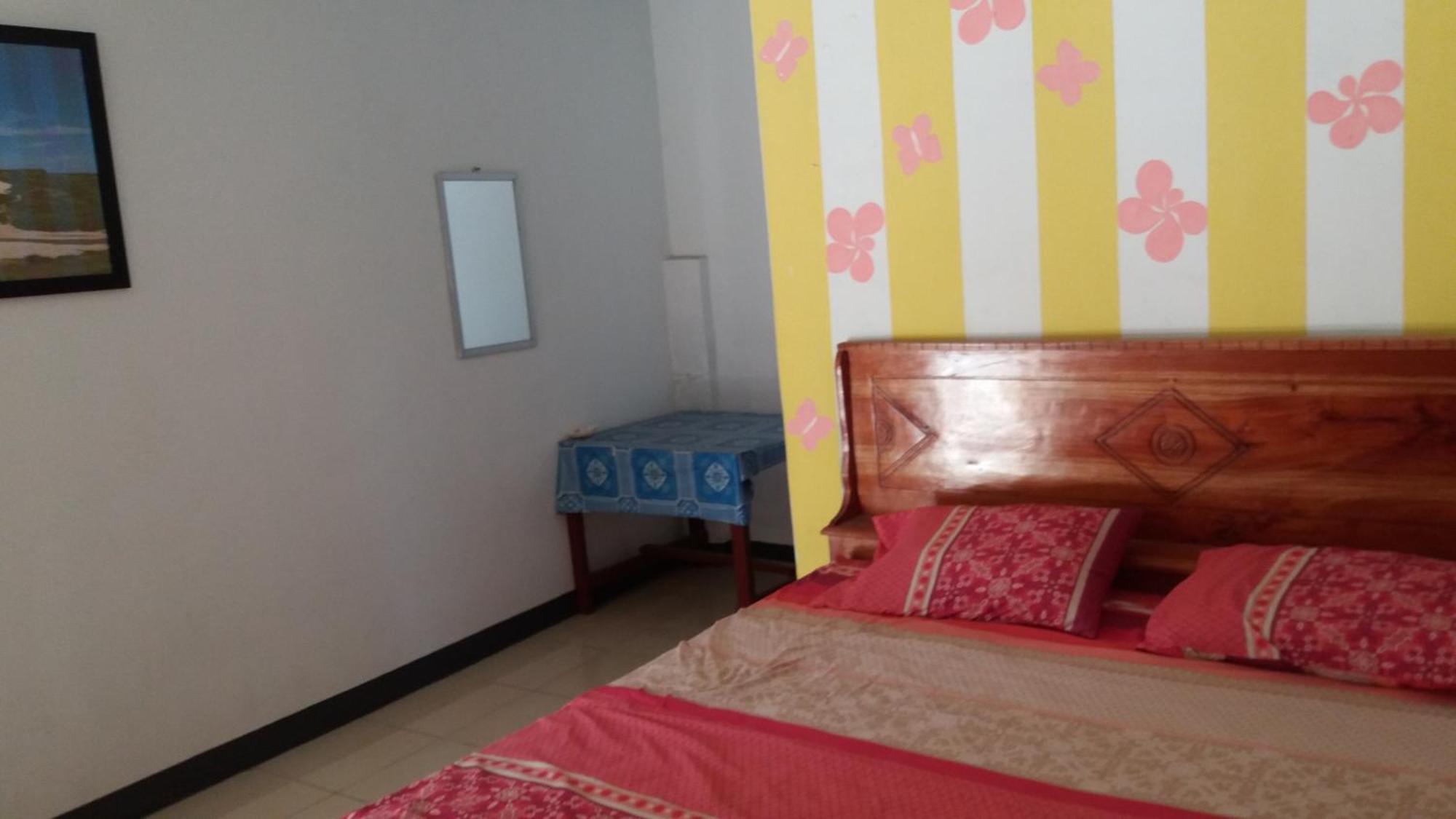 Ekas Beach Guesthouse Mitra Reddoorz Oda fotoğraf